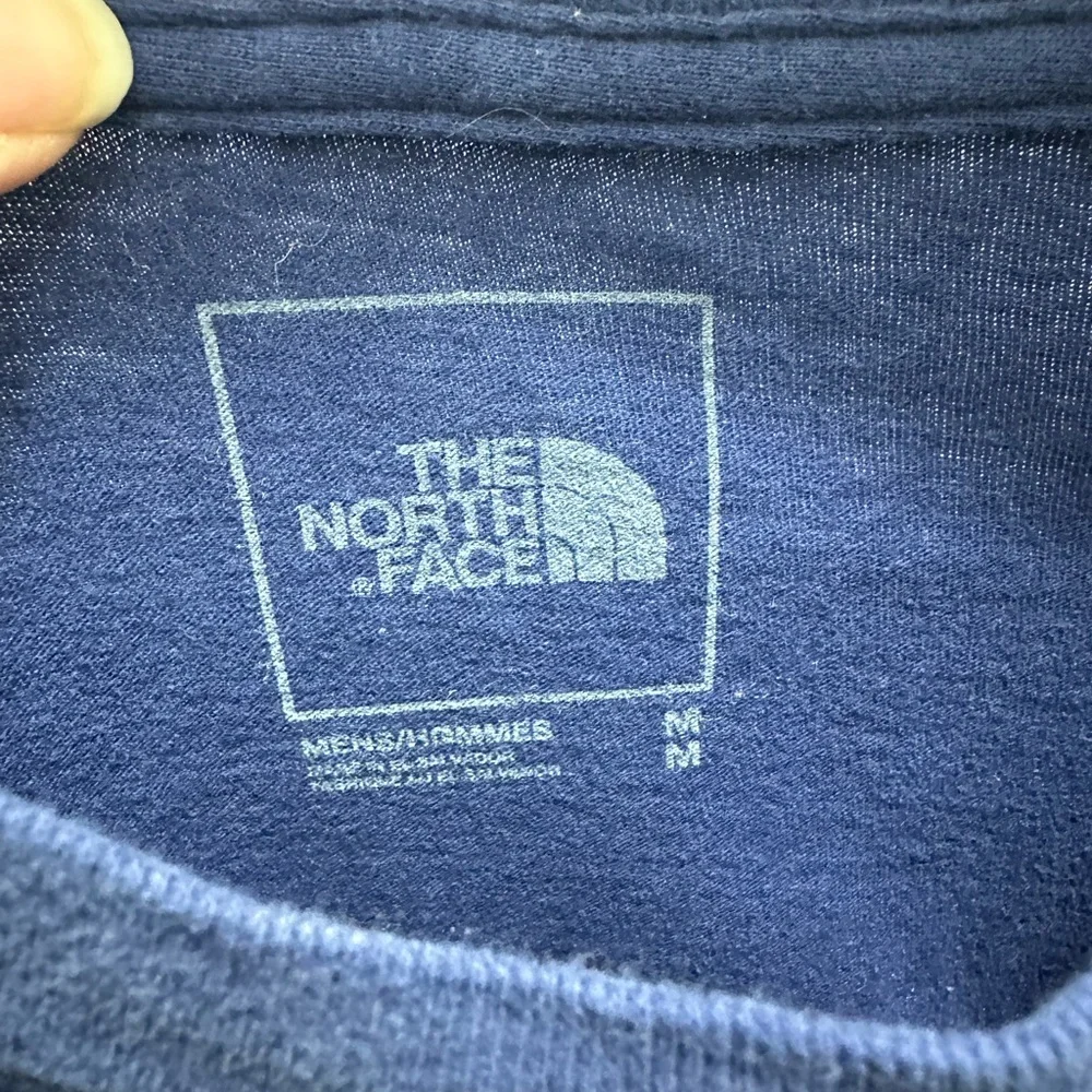 Men’s north face longsleeve shirt